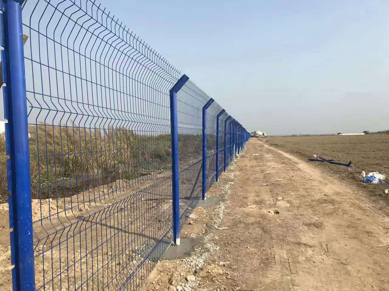 1522906220801552.jpg 護欄網,市政護欄網,欄網廠家