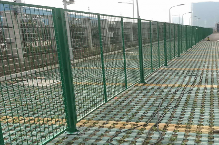 車間圍欄網(wǎng)